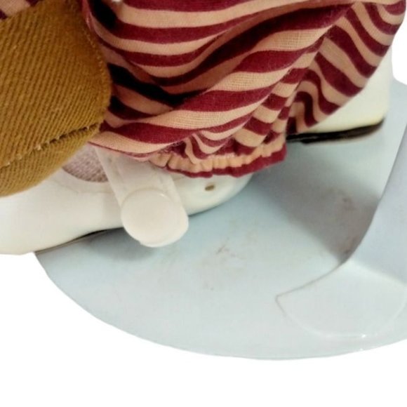 TL Toys Raggedy Ann Porcelain Doll with Stuffed Doll 16 inch Bisque Porcelain - Picture 4 of 9